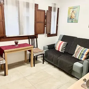 apartamento-plaza-salvador.es-andalucia.com/