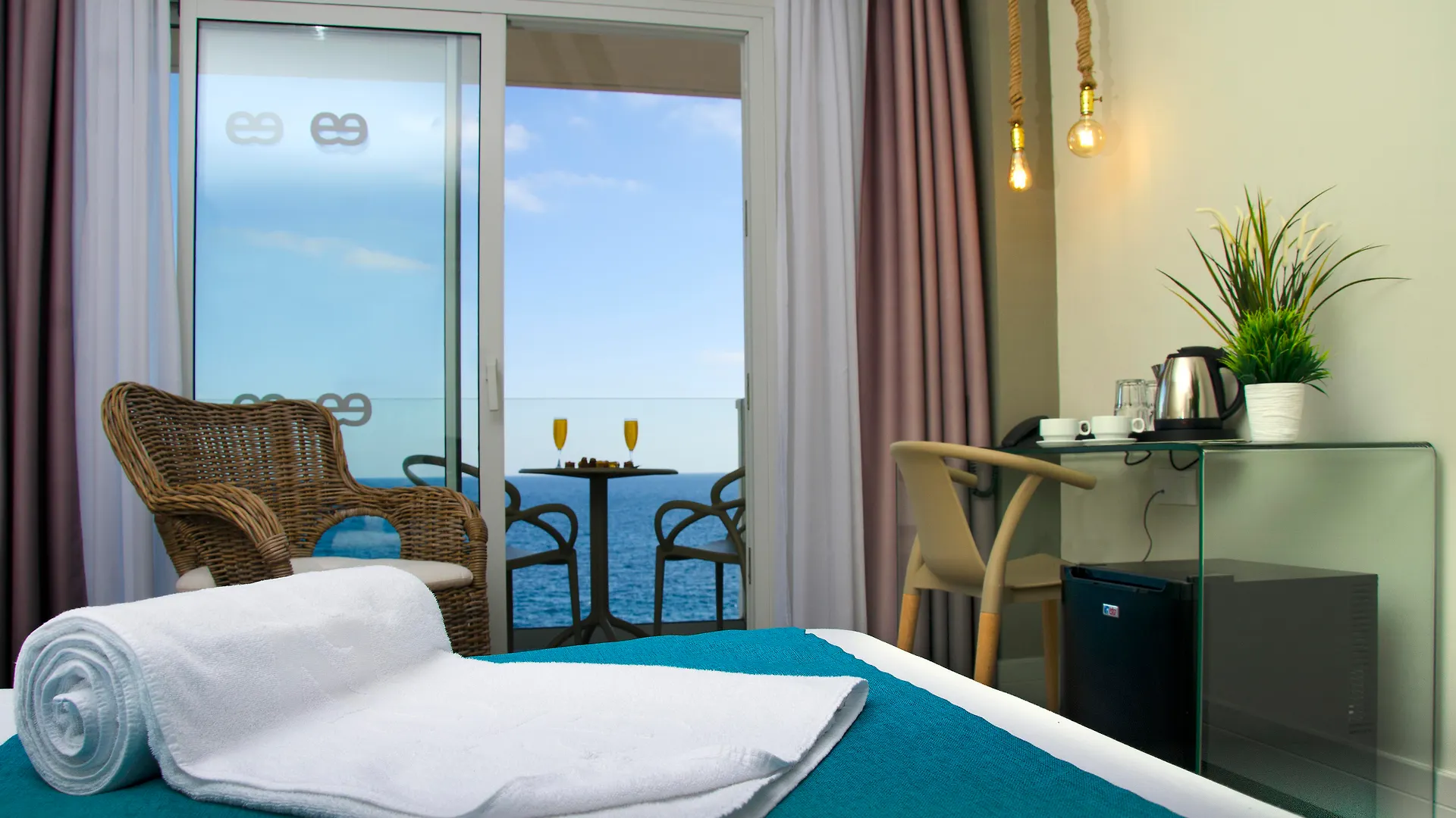 Hotel Ereza Mar Caleta de Fuste 4*,